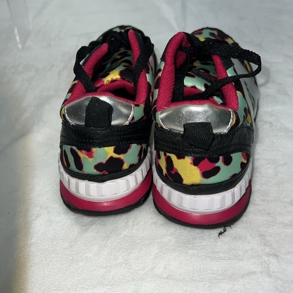 Sam Edelman Circus Badgley Misacka Gym shoes/sneakers. Size 7. EUC. - Picture 4 of 6